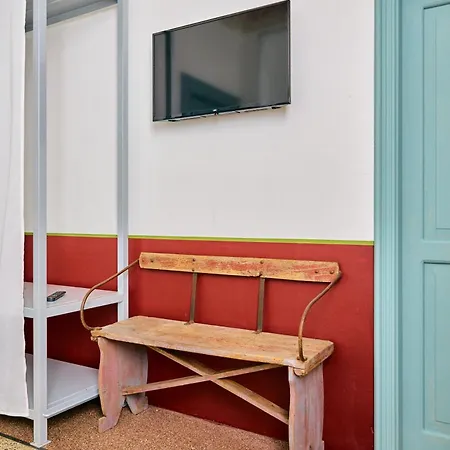 Gasthuis Palazzo Mercanzia 3*