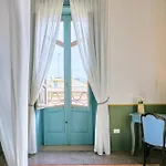 Palazzo Mercanzia Pensión 3*