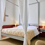 Palazzo Mercanzia 3*