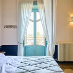 Palazzo Mercanzia 3*