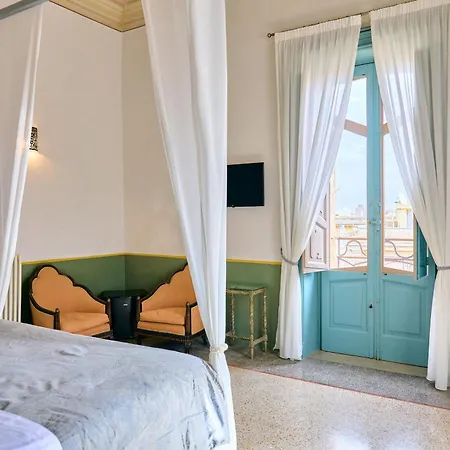 Affittacamere Palazzo Mercanzia 3*