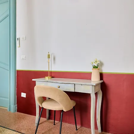 Palazzo Mercanzia 3*